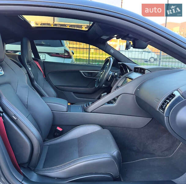 Купе Jaguar F-Type 2019 в Киеве фото 16 Купе Jaguar F-Type 2019 в Киеве