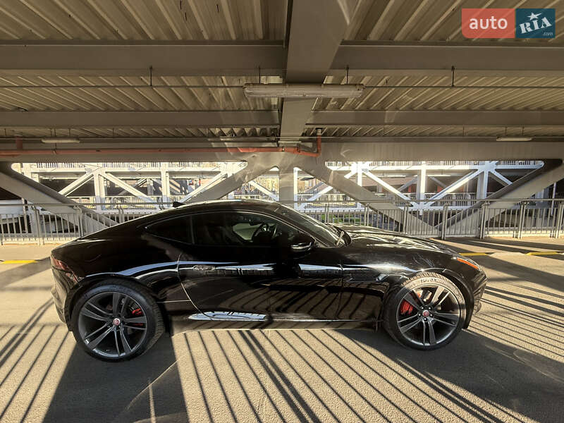Купе Jaguar F-Type 2015 в Киеве