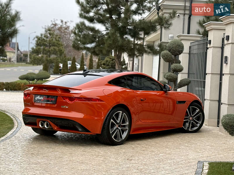 Купе Jaguar F-Type 2016 в Одесі