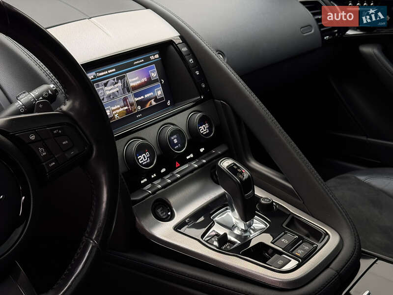 Купе Jaguar F-Type 2015 в Киеве фото 37 Купе Jaguar F-Type 2015 в Киеве