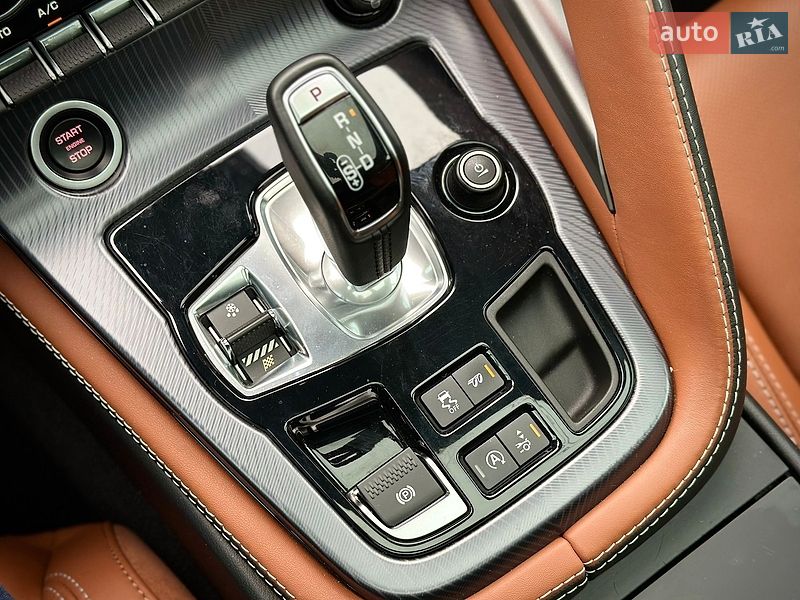 Купе Jaguar F-Type 2020 в Киеве фото 30 Купе Jaguar F-Type 2020 в Киеве