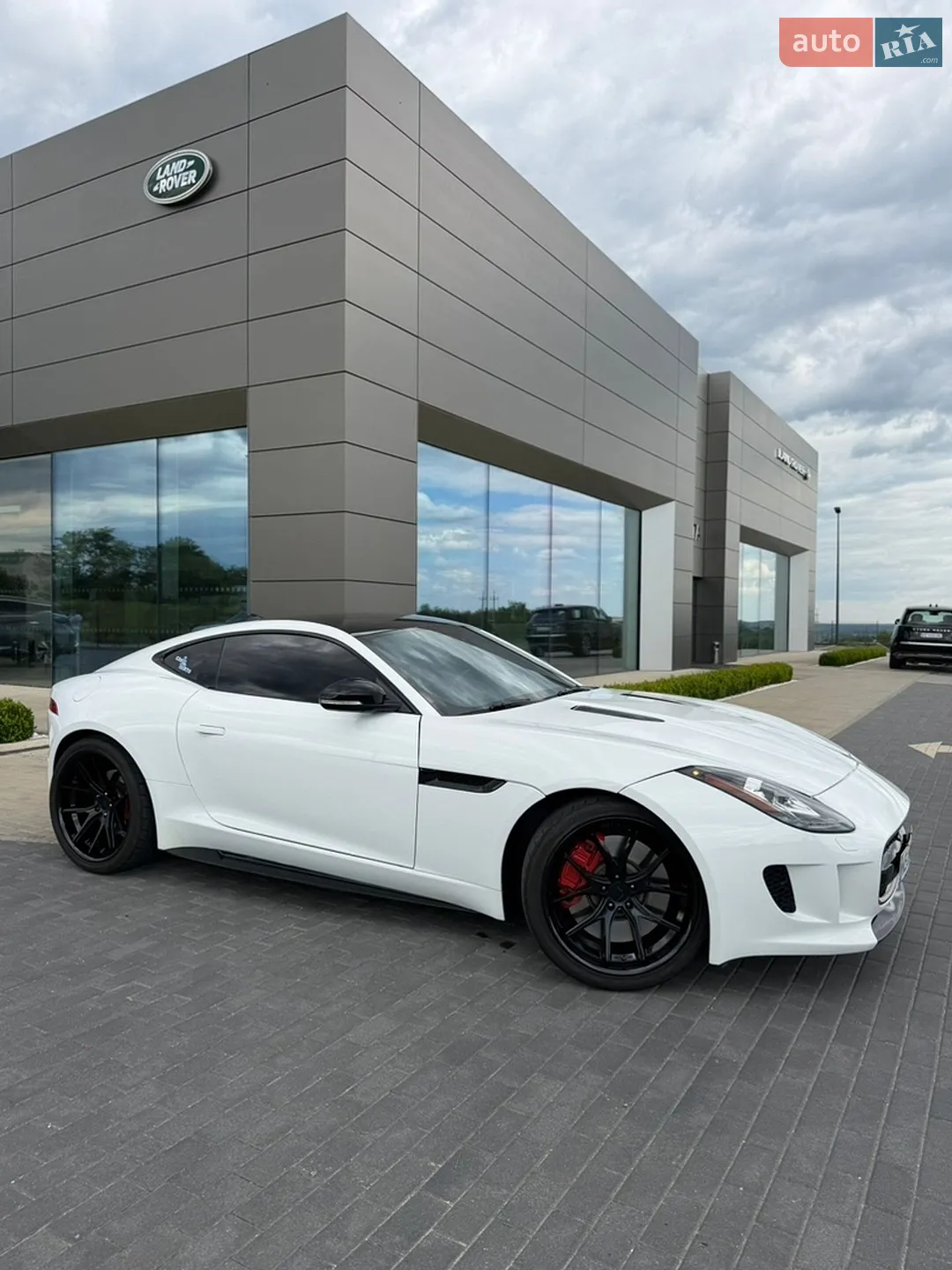 2016 Jaguar F-Type - мініатюра 3