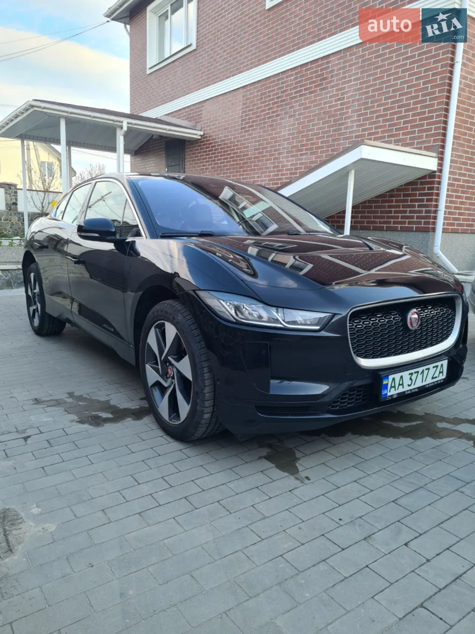 2019 Jaguar I-Pace - мініатюра 16
