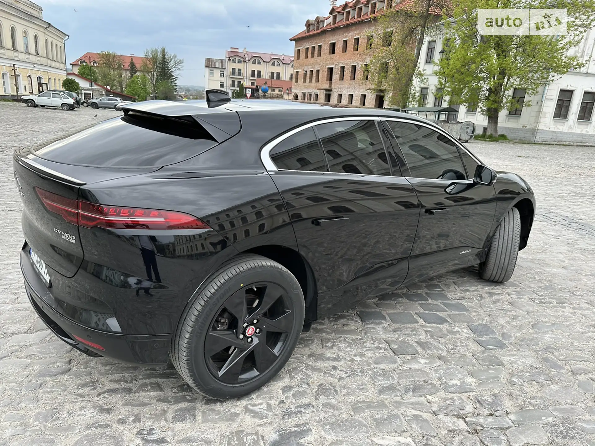 2019 Jaguar I-Pace - мініатюра 4