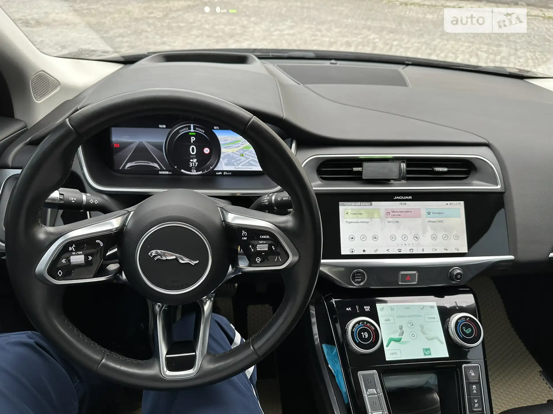 2019 Jaguar I-Pace - мініатюра 14
