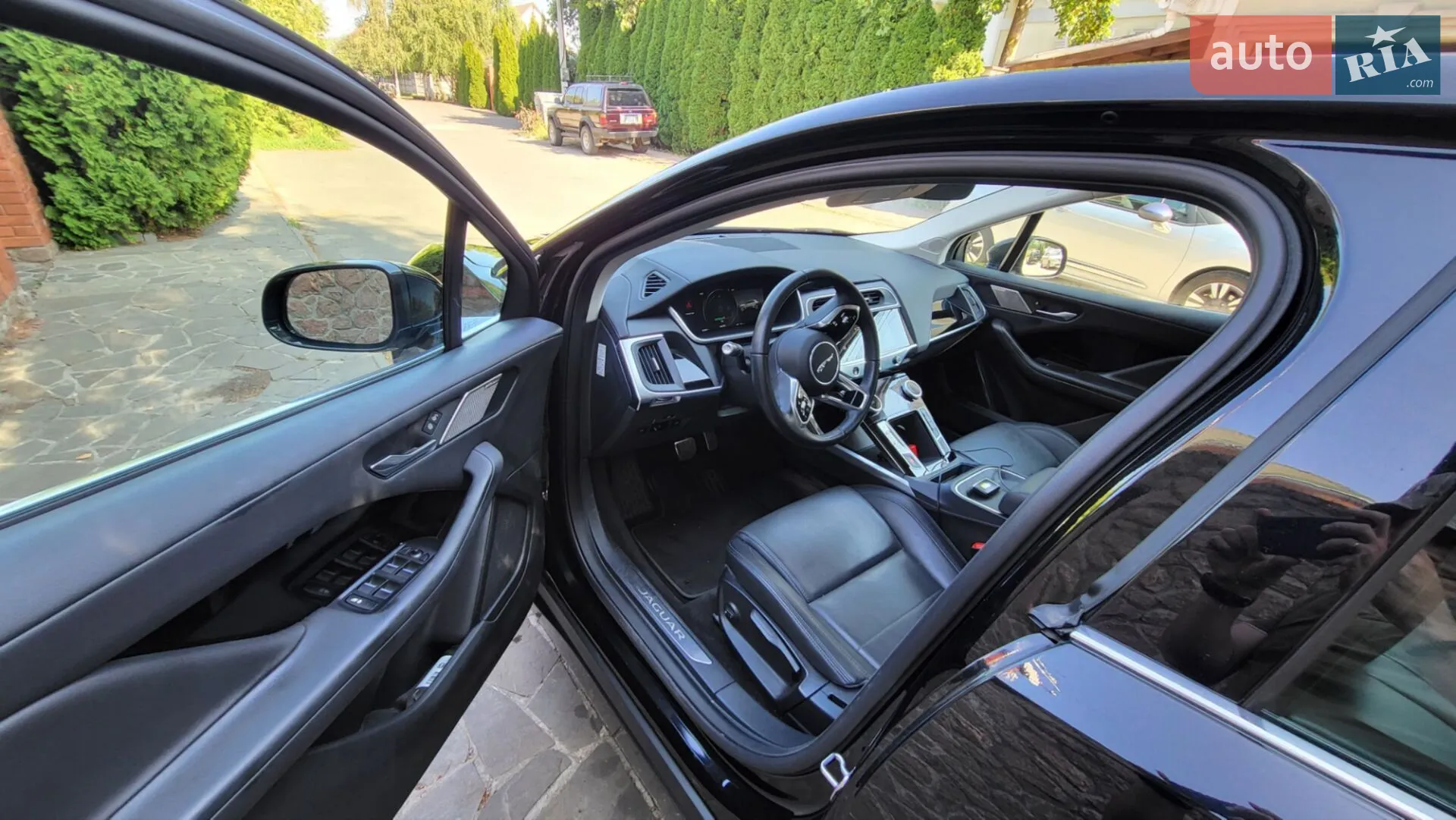 2019 Jaguar I-Pace - мініатюра 6