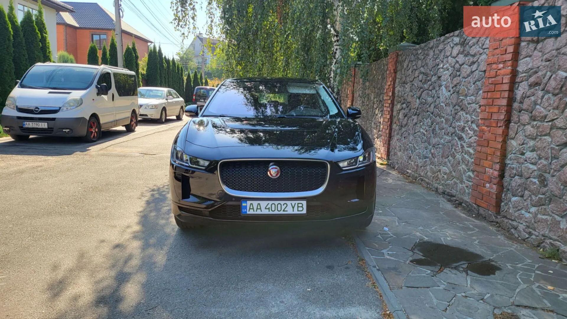 2019 Jaguar I-Pace - мініатюра 2