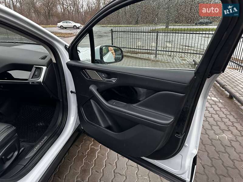 Внедорожник / Кроссовер Jaguar I-Pace 2019 в Киеве фото 15 Внедорожник / Кроссовер Jaguar I-Pace 2019 в Киеве