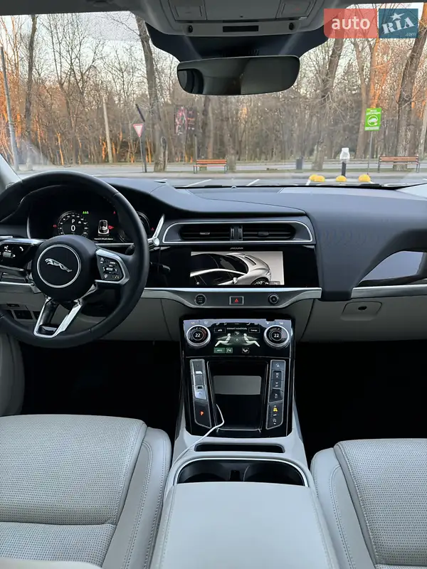 Jaguar I-Pace
