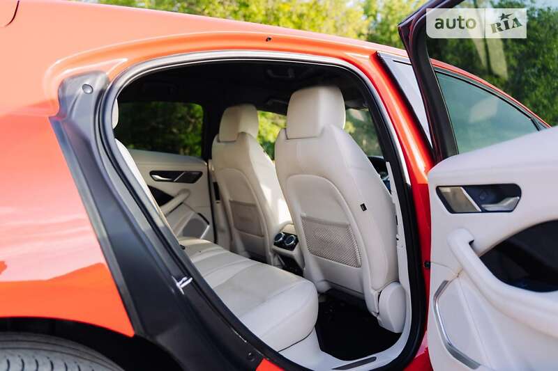 Позашляховик / Кросовер Jaguar I-Pace 2018 в Вінниці