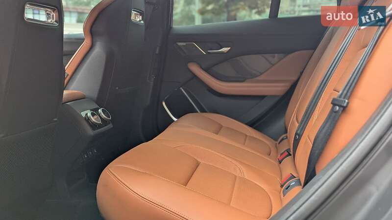 Внедорожник / Кроссовер Jaguar I-Pace 2018 в Киеве фото 31 Внедорожник / Кроссовер Jaguar I-Pace 2018 в Киеве