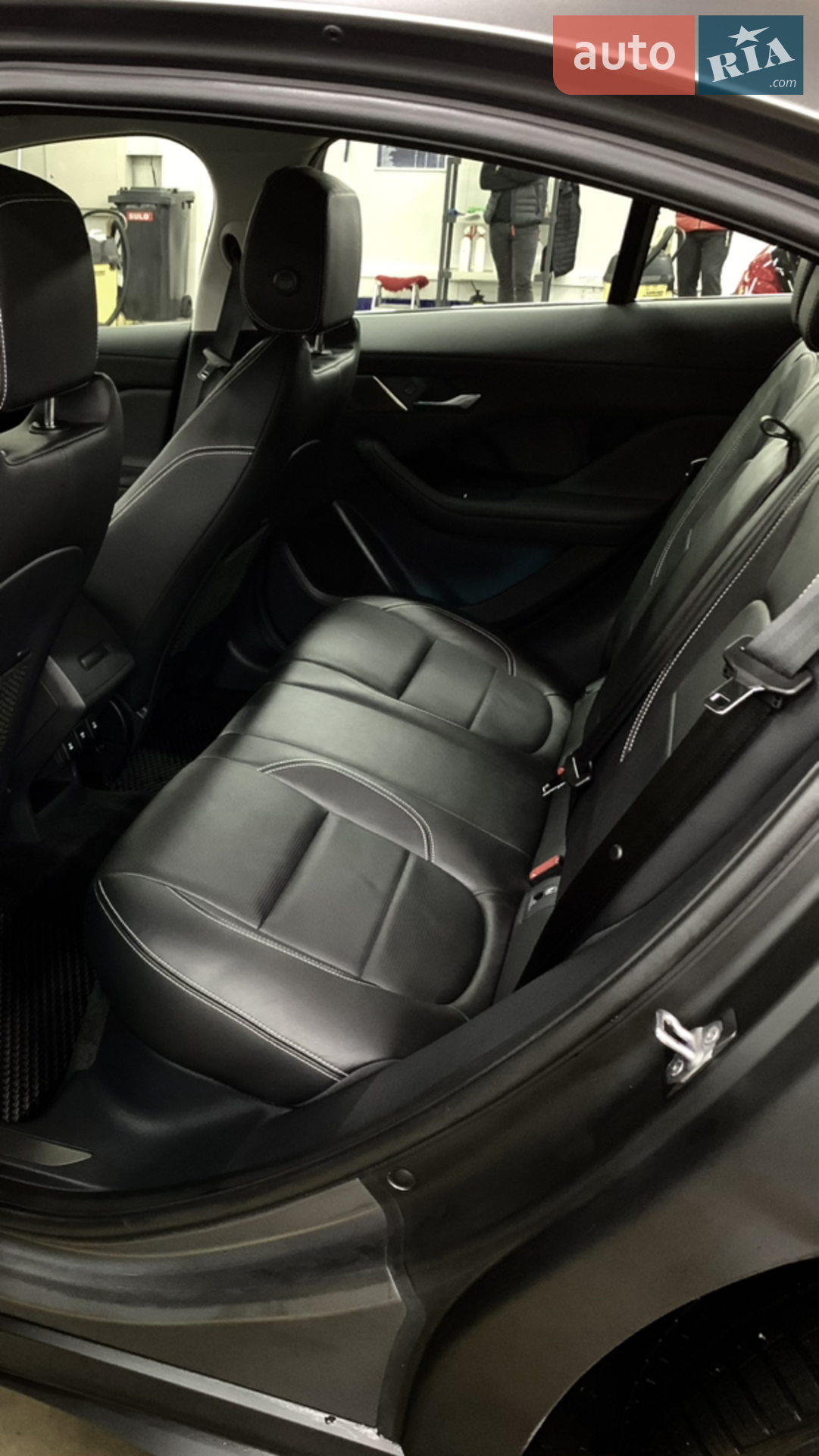 2019 Jaguar I-Pace - мініатюра 20