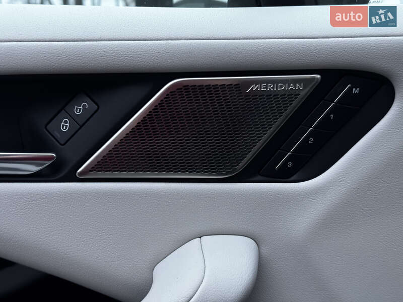 Внедорожник / Кроссовер Jaguar I-Pace 2018 в Киеве