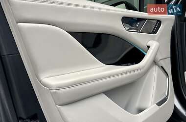 Внедорожник / Кроссовер Jaguar I-Pace 2018 в 