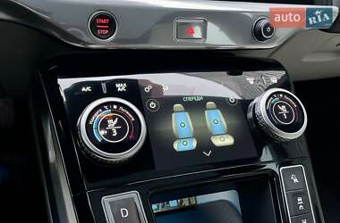 Внедорожник / Кроссовер Jaguar I-Pace 2018 в 
