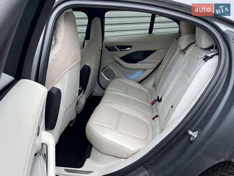 Позашляховик / Кросовер Jaguar I-Pace 2018 в Києві