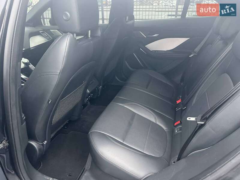 Внедорожник / Кроссовер Jaguar I-Pace 2018 в 
