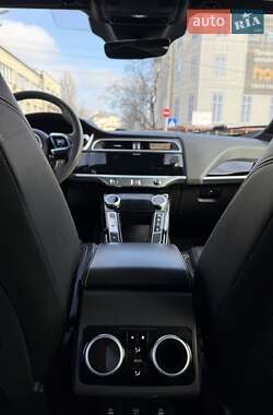 Внедорожник / Кроссовер Jaguar I-Pace 2018 в 