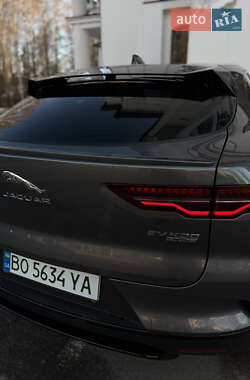 Позашляховик / Кросовер Jaguar I-Pace 2019 в 