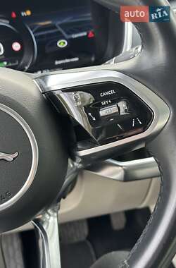 Внедорожник / Кроссовер Jaguar I-Pace 2018 в 
