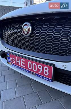 Внедорожник / Кроссовер Jaguar I-Pace 2019 в 