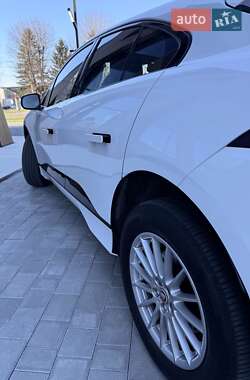 Внедорожник / Кроссовер Jaguar I-Pace 2019 в 
