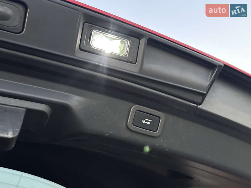 Внедорожник / Кроссовер Jaguar I-Pace 2019 в Киеве