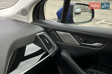 Позашляховик / Кросовер Jaguar I-Pace 2019 в 