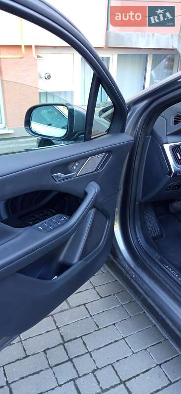 Внедорожник / Кроссовер Jaguar I-Pace 2020 в Тернополе