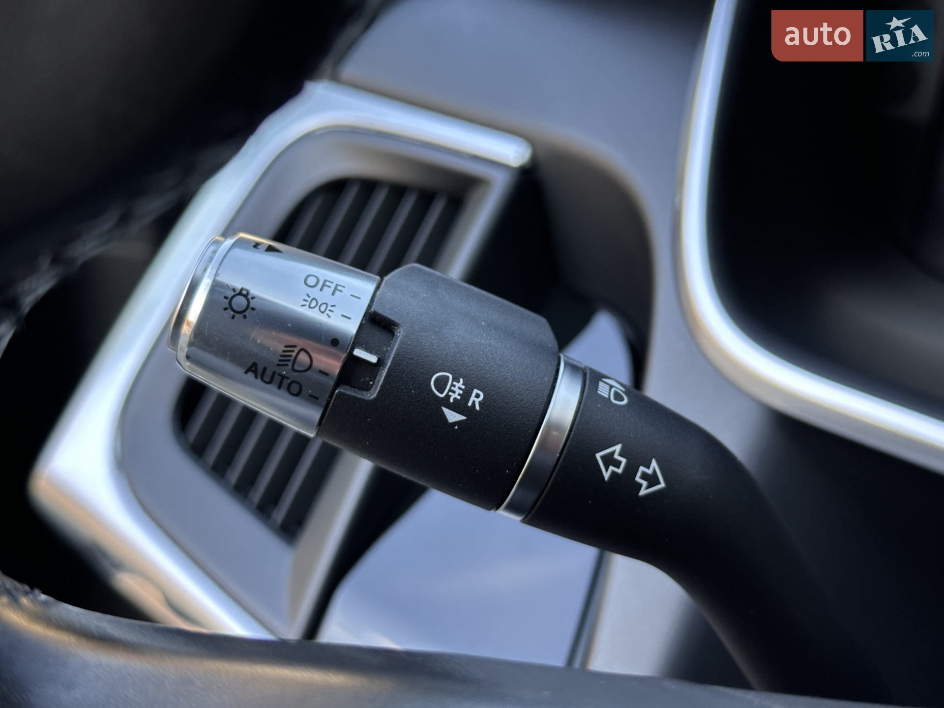 2020 Jaguar I-Pace - мініатюра 28