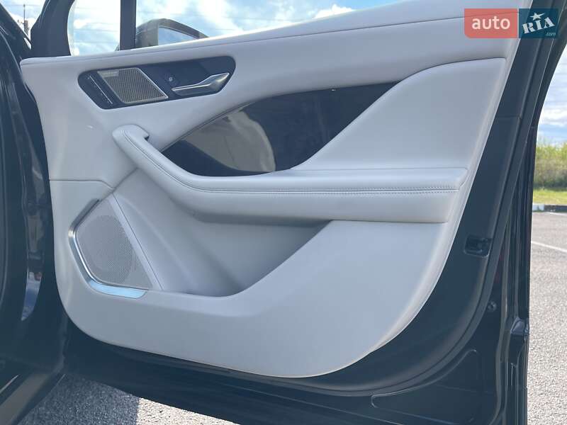 Позашляховик / Кросовер Jaguar I-Pace 2019 в Рівному