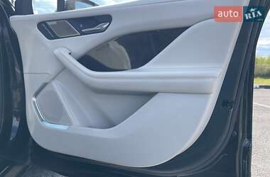 Внедорожник / Кроссовер Jaguar I-Pace 2019 в 