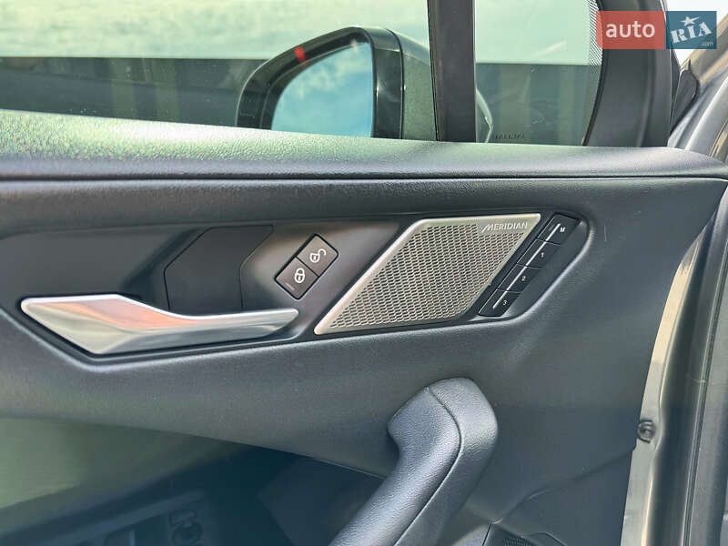 Внедорожник / Кроссовер Jaguar I-Pace 2018 в Хмельницком