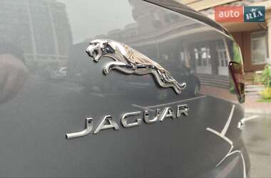 Позашляховик / Кросовер Jaguar I-Pace 2019 в 