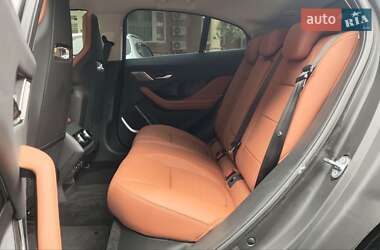 Позашляховик / Кросовер Jaguar I-Pace 2019 в 