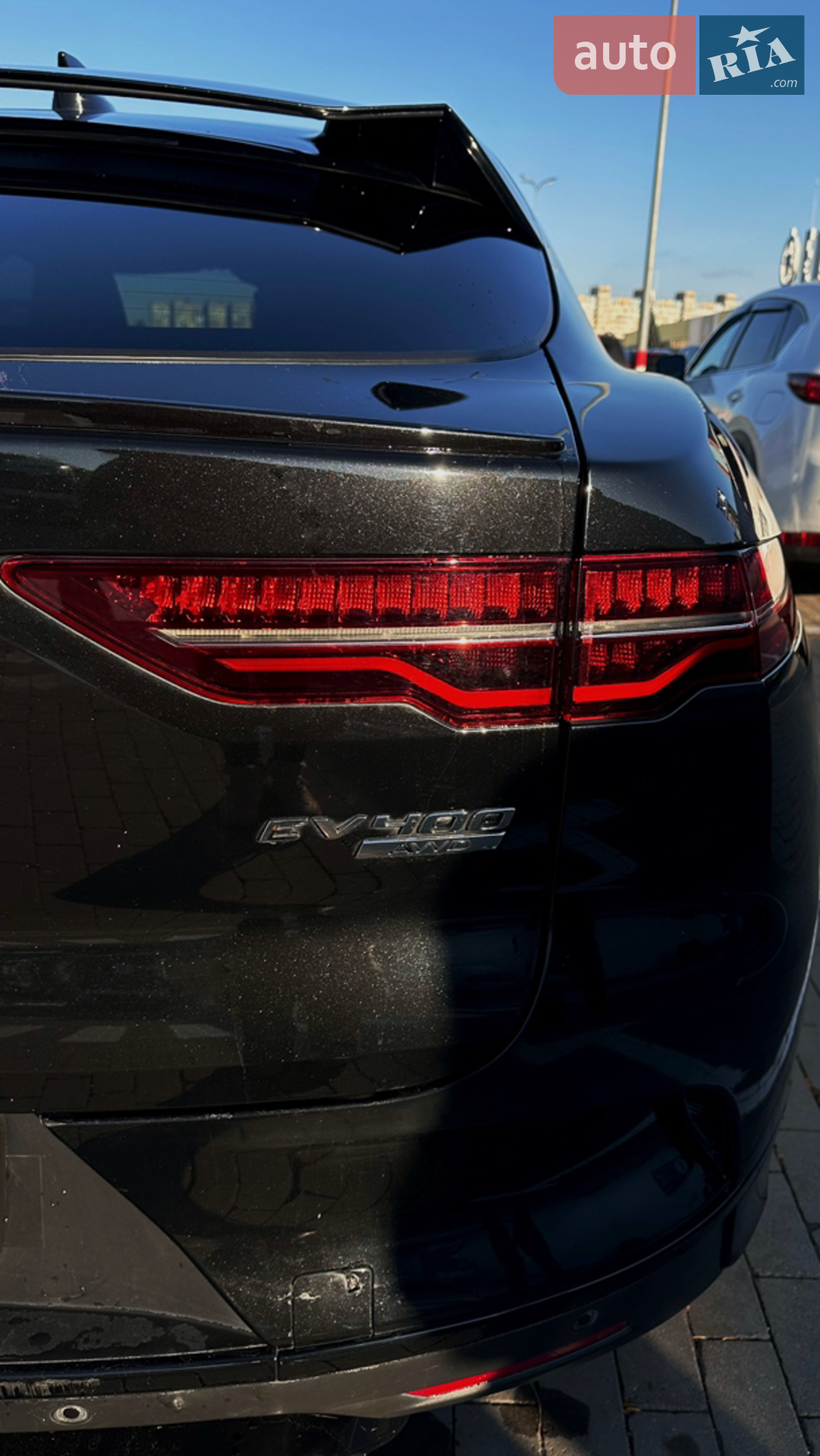 2019 Jaguar I-Pace - мініатюра 2