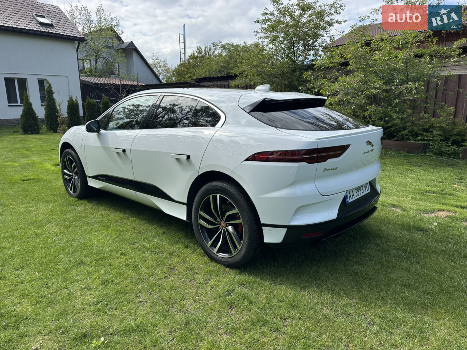 2019 Jaguar I-Pace - мініатюра 8