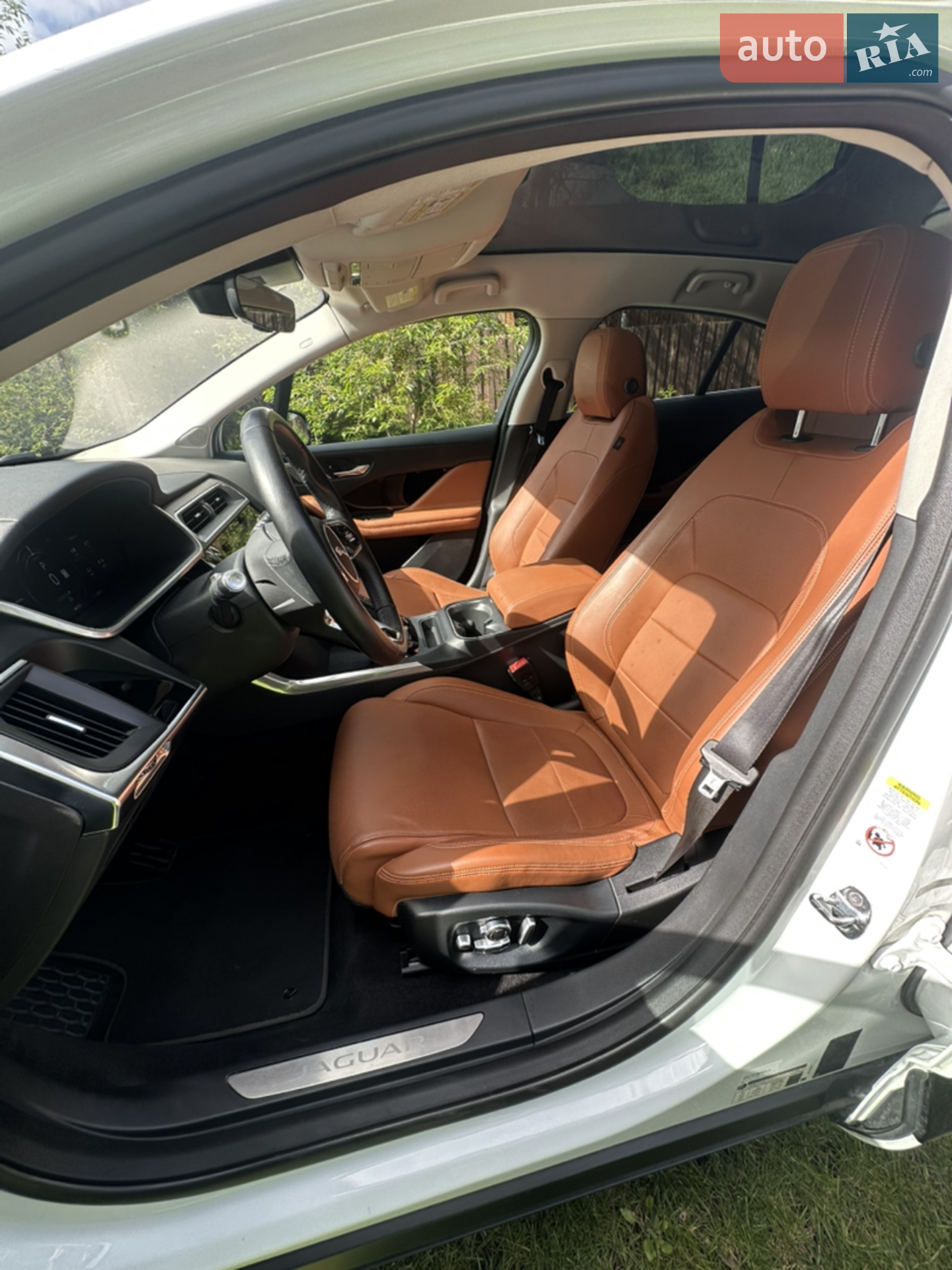 2019 Jaguar I-Pace - мініатюра 21