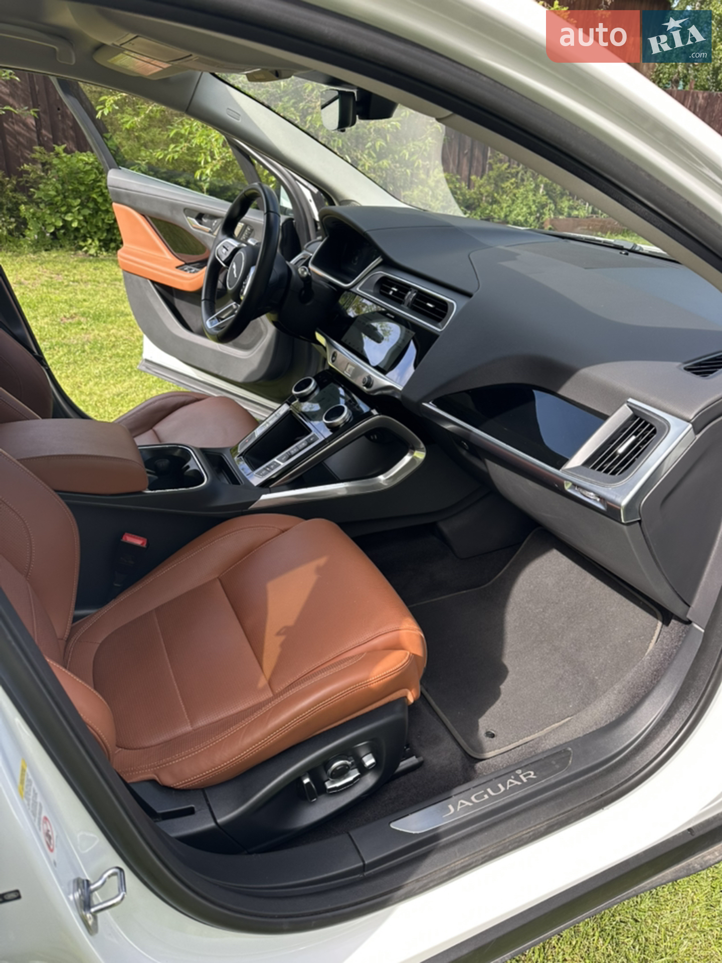 2019 Jaguar I-Pace - мініатюра 24