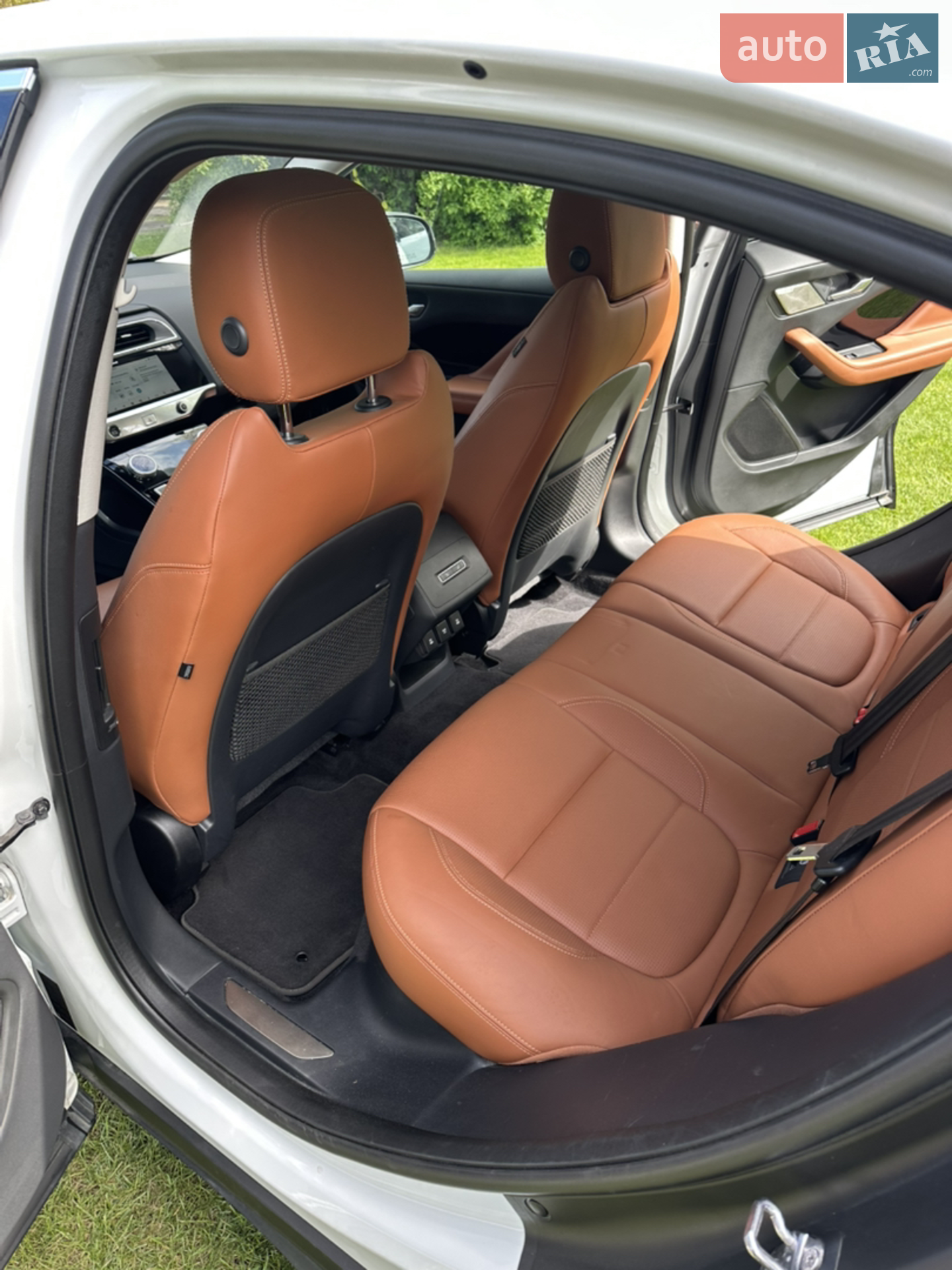 2019 Jaguar I-Pace - мініатюра 28