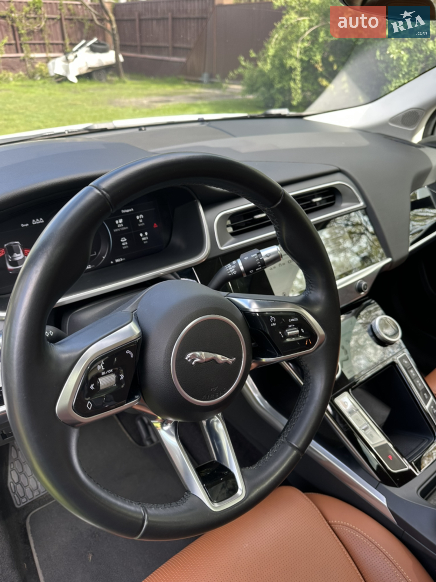 2019 Jaguar I-Pace - мініатюра 31