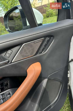 Внедорожник / Кроссовер Jaguar I-Pace 2019 в 