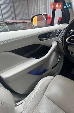 Внедорожник / Кроссовер Jaguar I-Pace 2018 в 