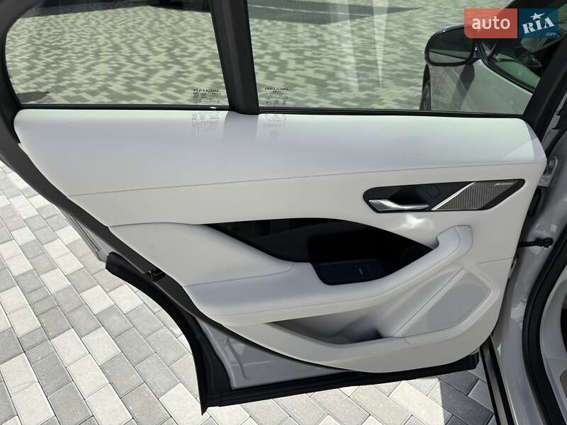 Внедорожник / Кроссовер Jaguar I-Pace 2022 в Киеве