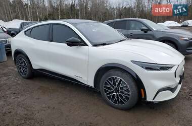 Внедорожник / Кроссовер Jaguar I-Pace 2024 в 