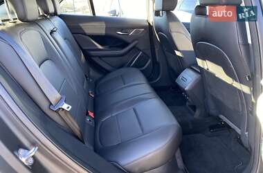Позашляховик / Кросовер Jaguar I-Pace 2019 в 