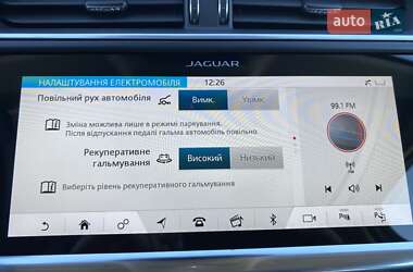 Позашляховик / Кросовер Jaguar I-Pace 2019 в 