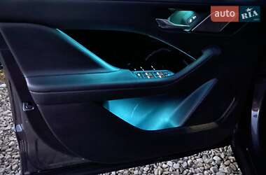Позашляховик / Кросовер Jaguar I-Pace 2019 в 