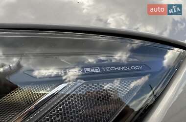 Позашляховик / Кросовер Jaguar I-Pace 2018 в 