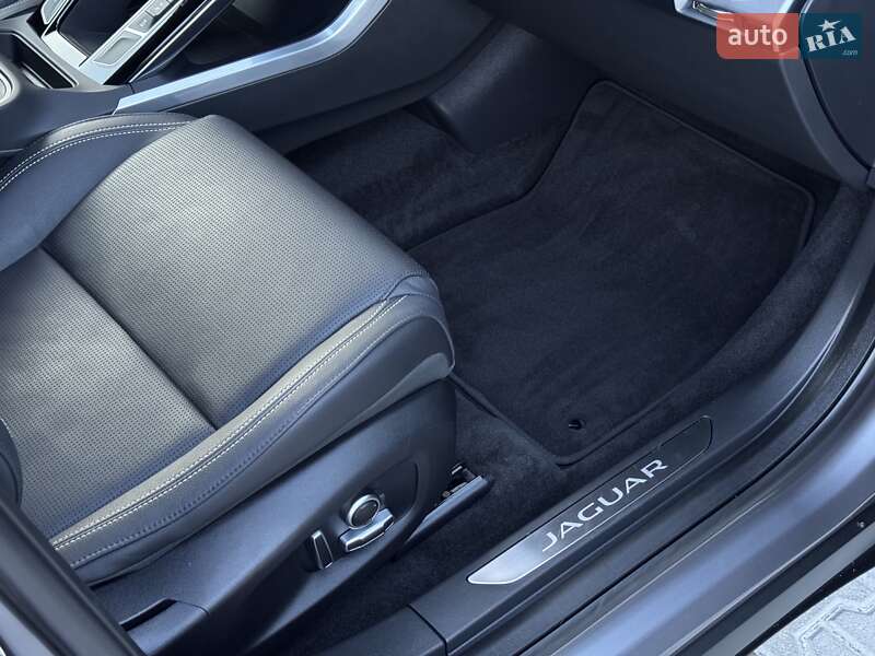 Позашляховик / Кросовер Jaguar I-Pace 2021 в Тернополі